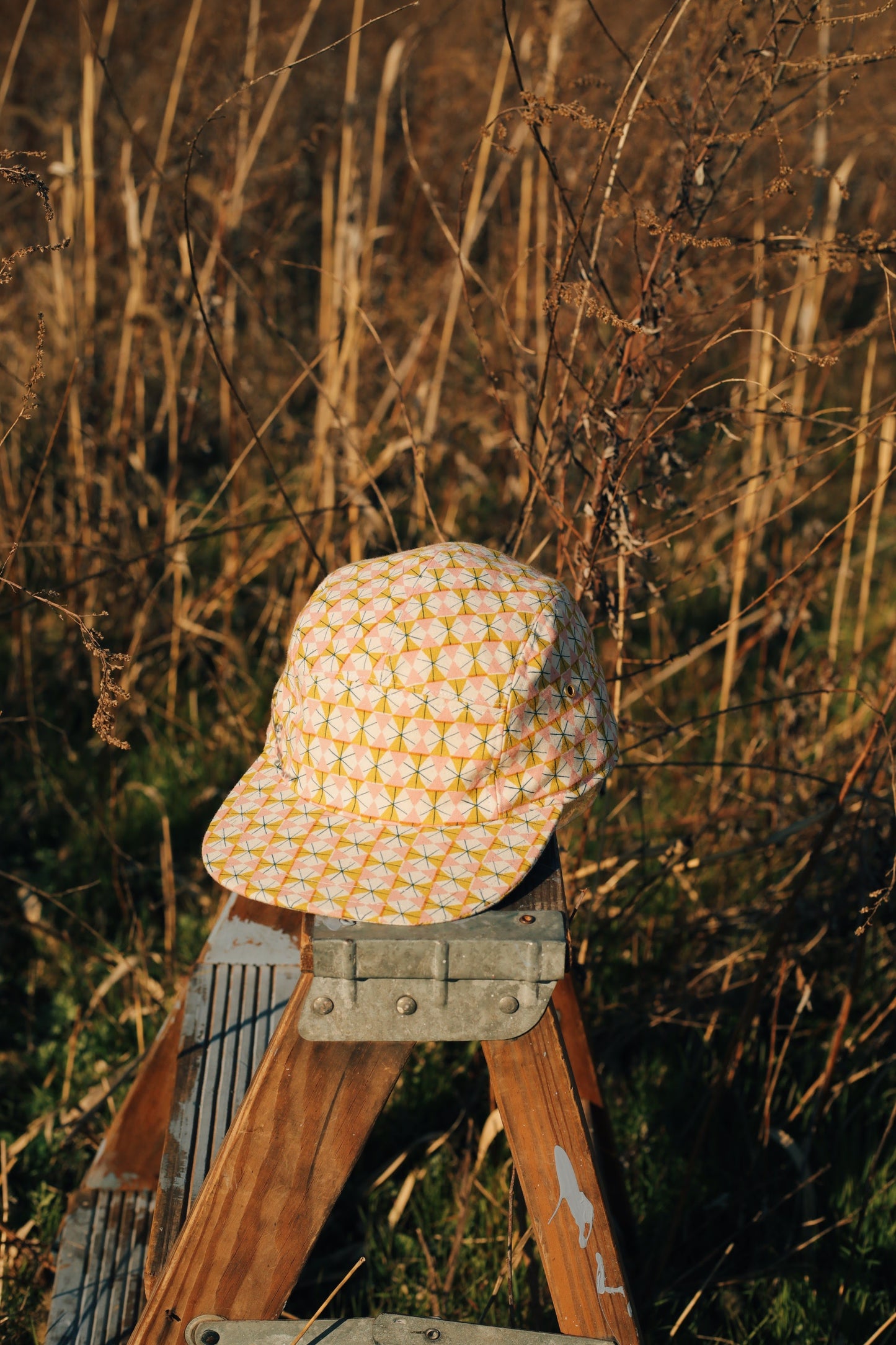 Geometric print 5-panel hat