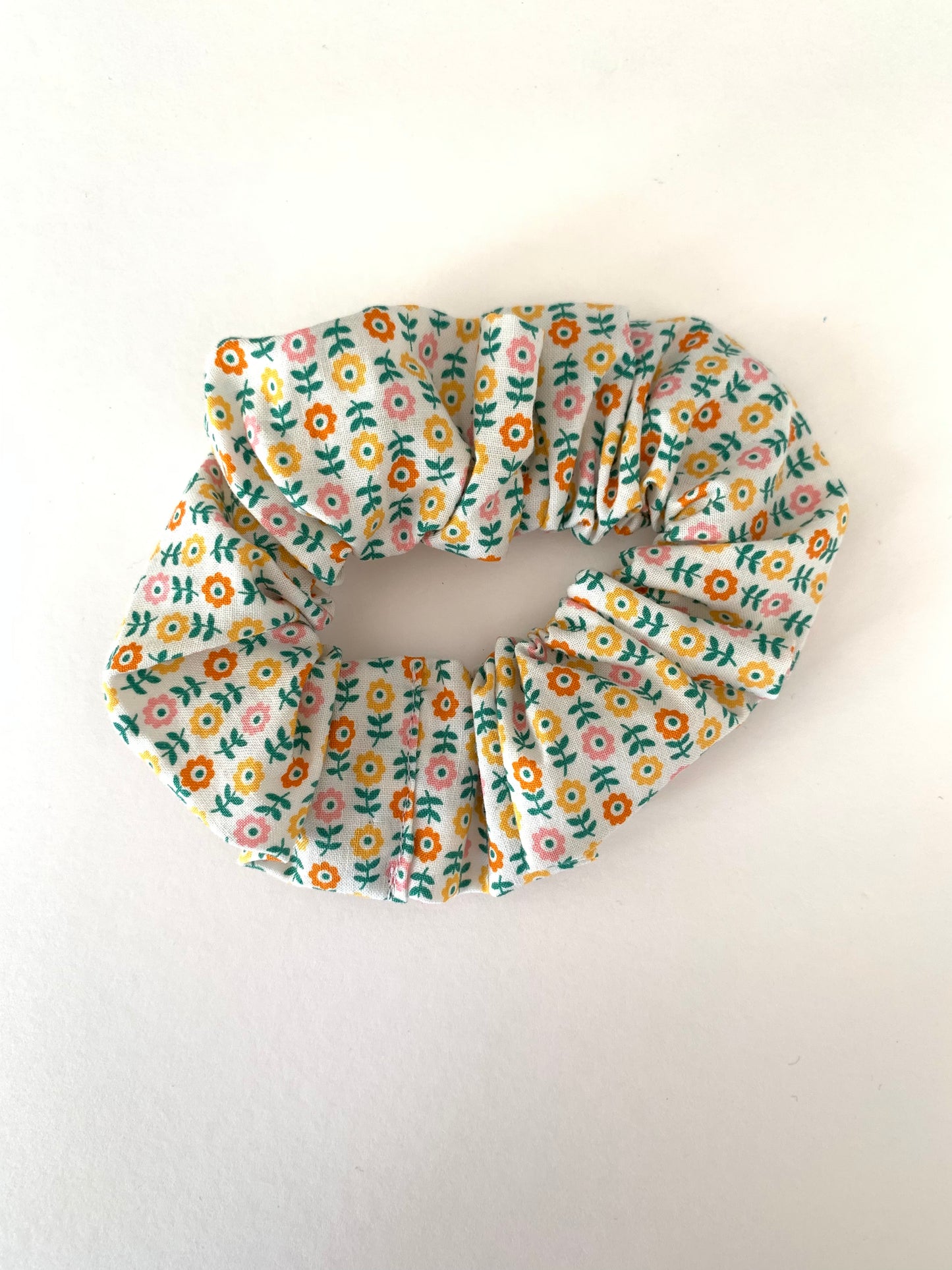 Fabric scrap scrunchies