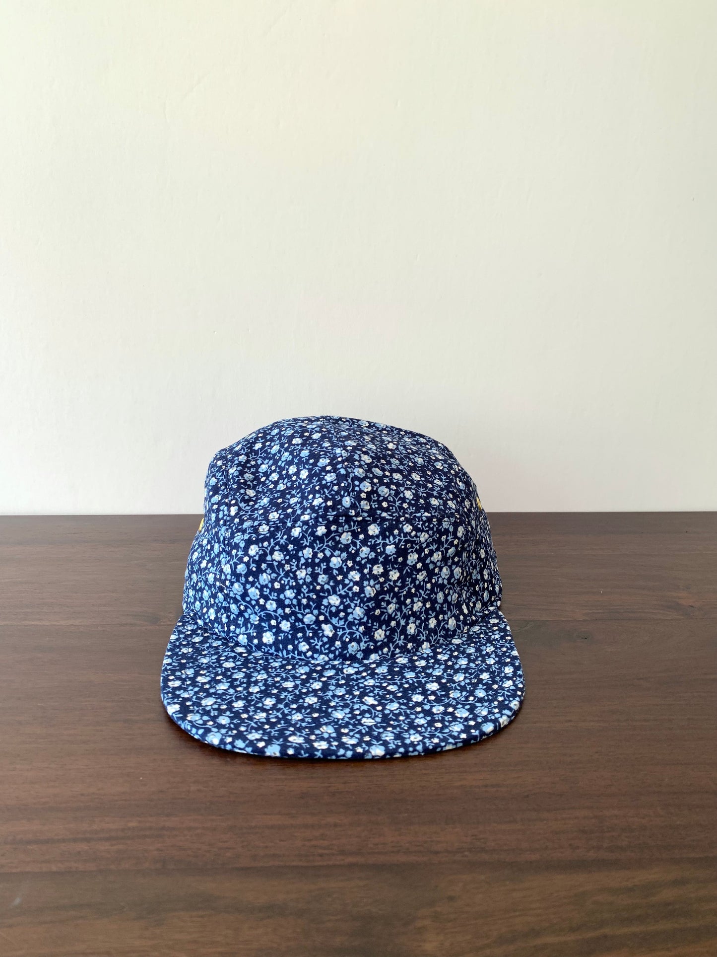 Blue ditsy floral 5-panel hat
