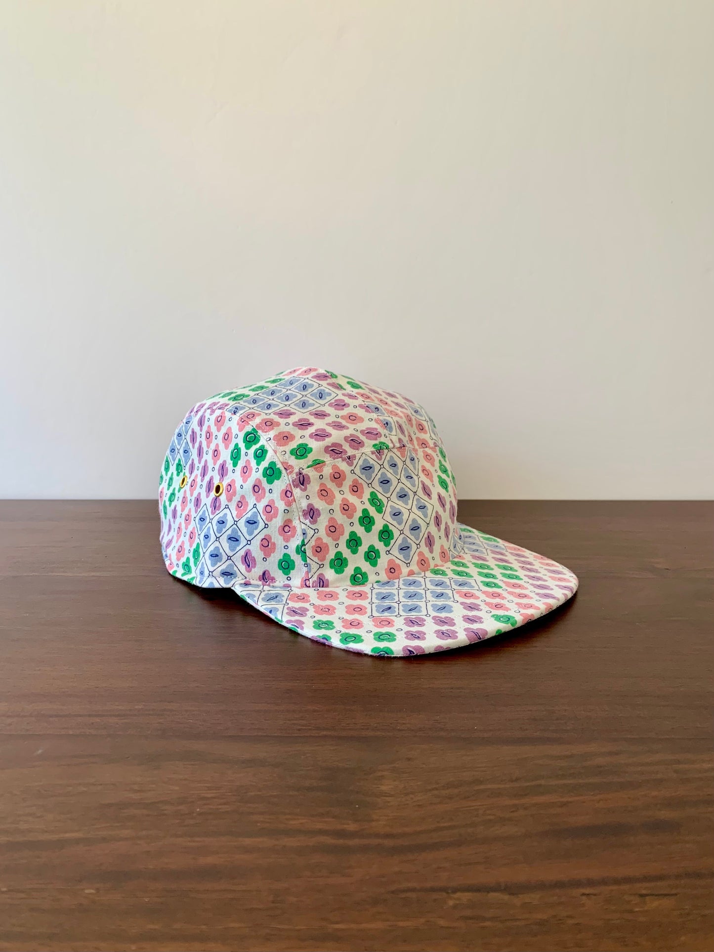 Vintage diamond print 5-panel hat