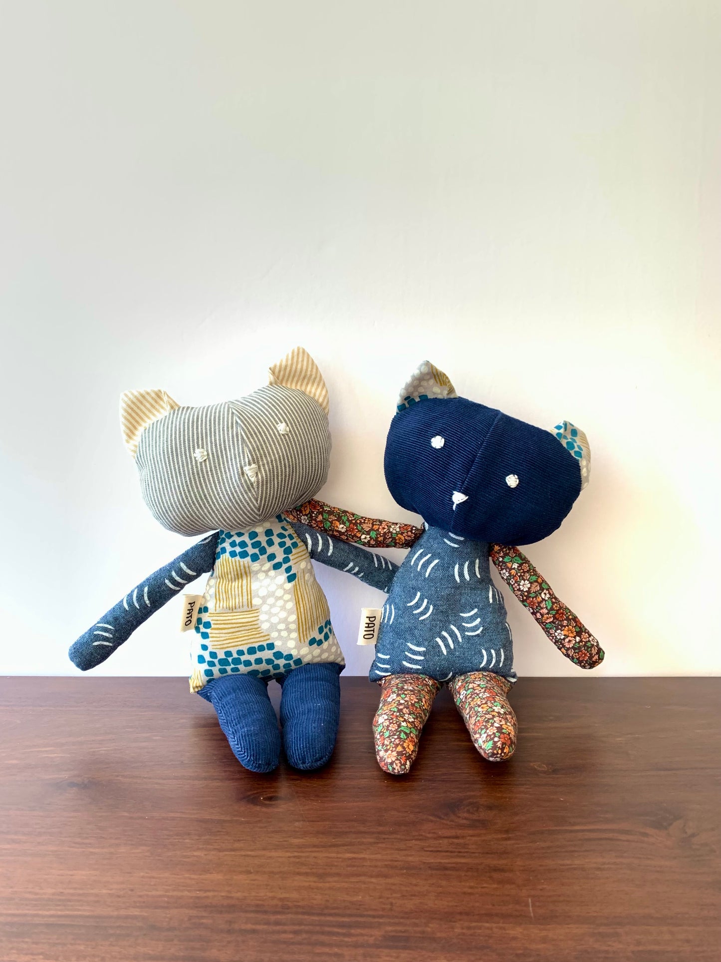 Fabric scrap cat