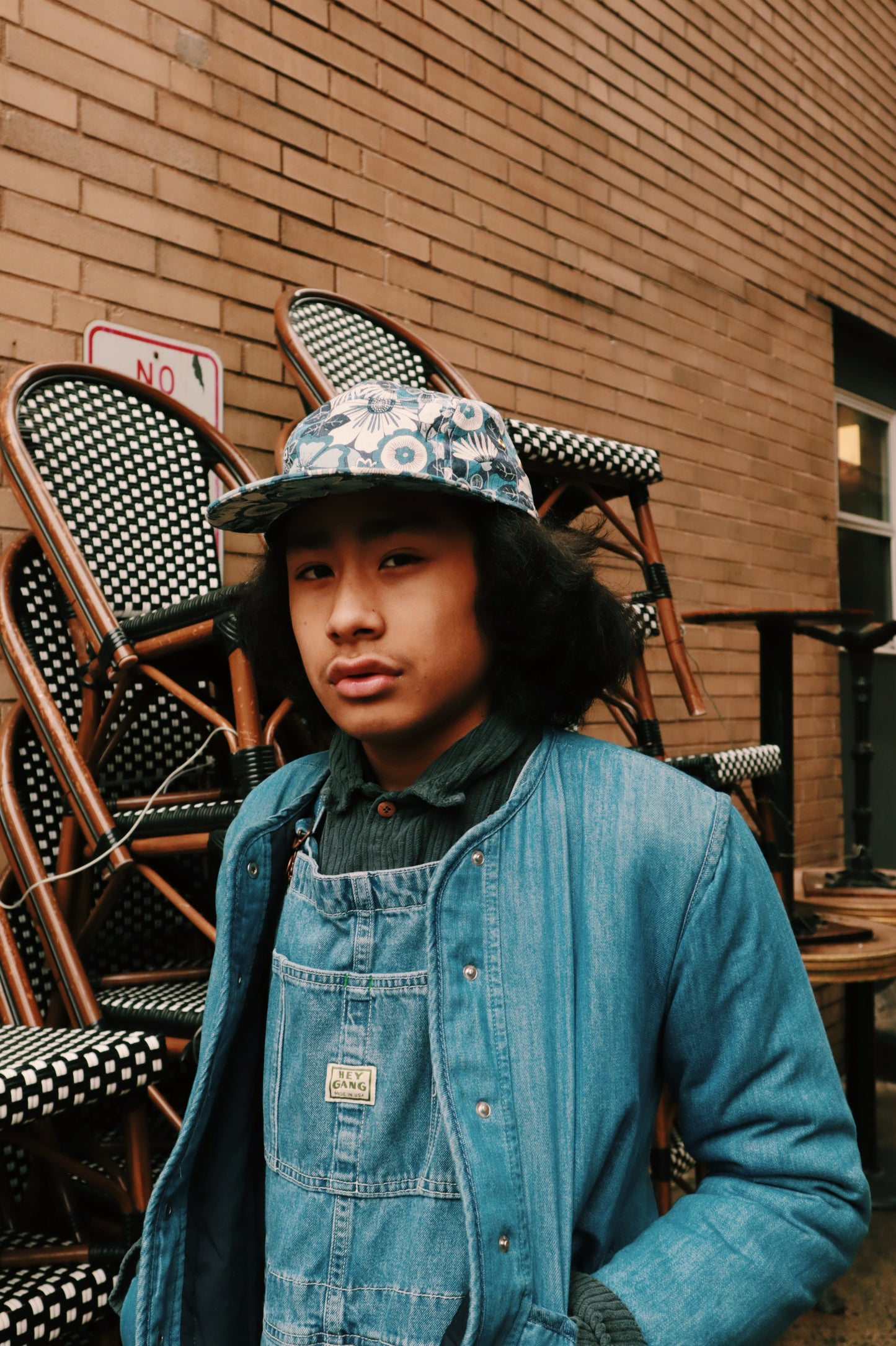 Blue floral print 5-panel hat