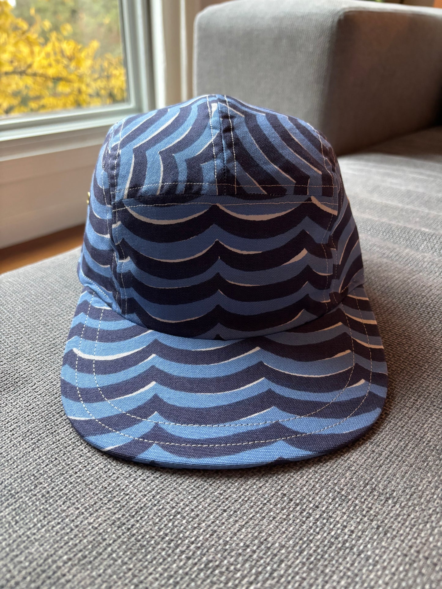 Wave print 5-panel hat