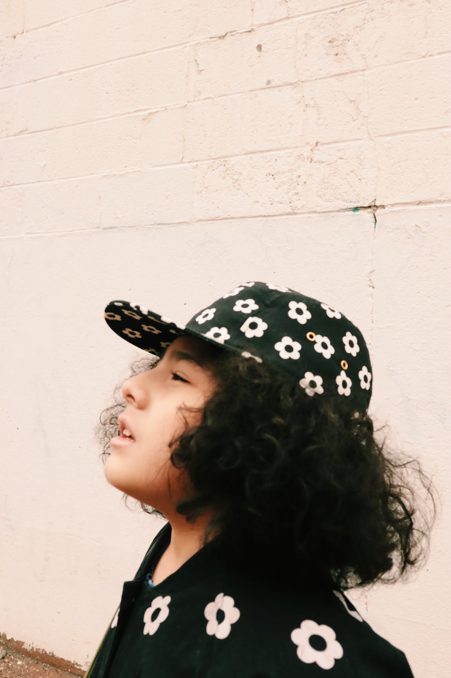 Black/white floral print 5-panel hat