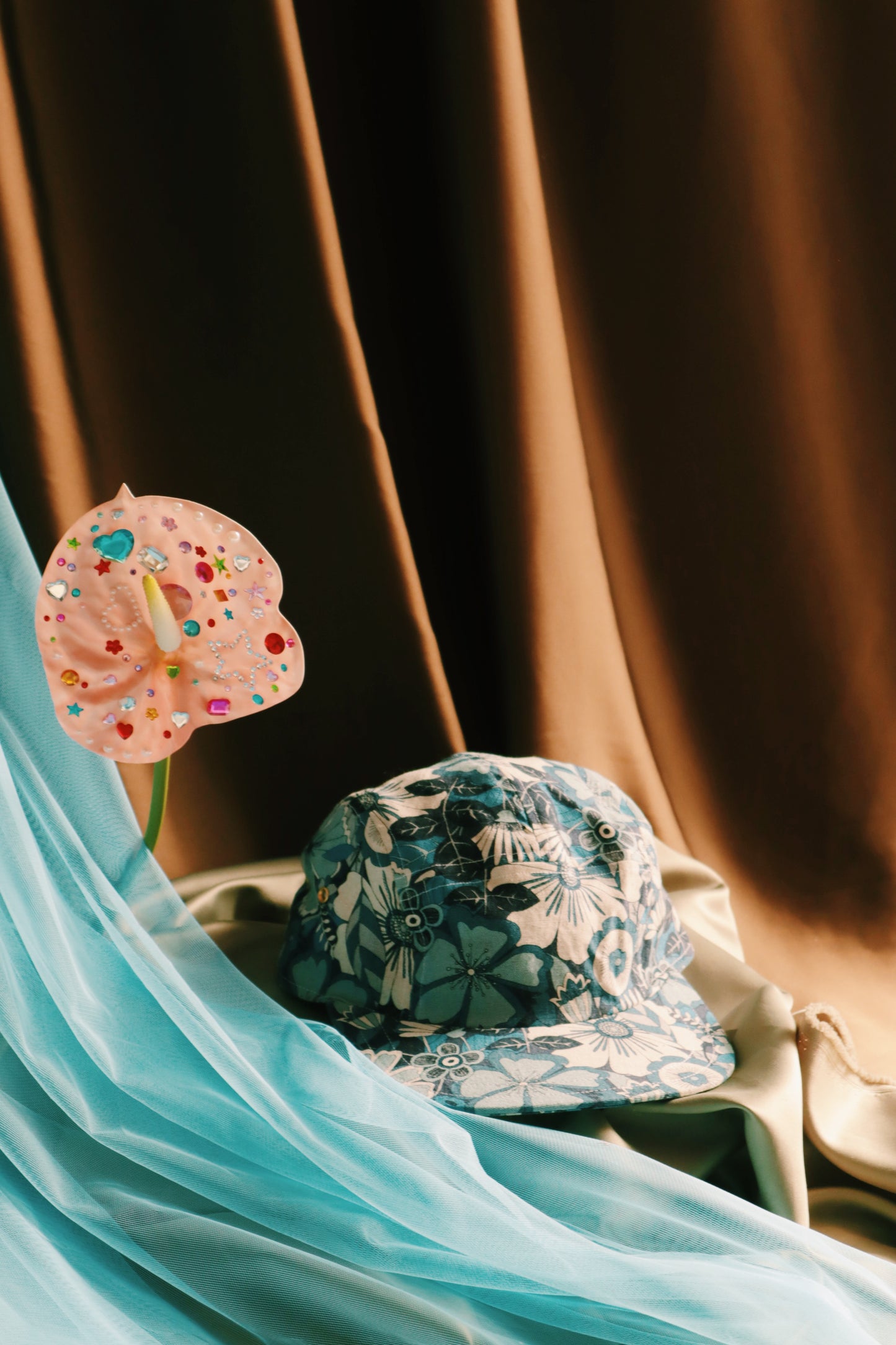Blue floral print 5-panel hat