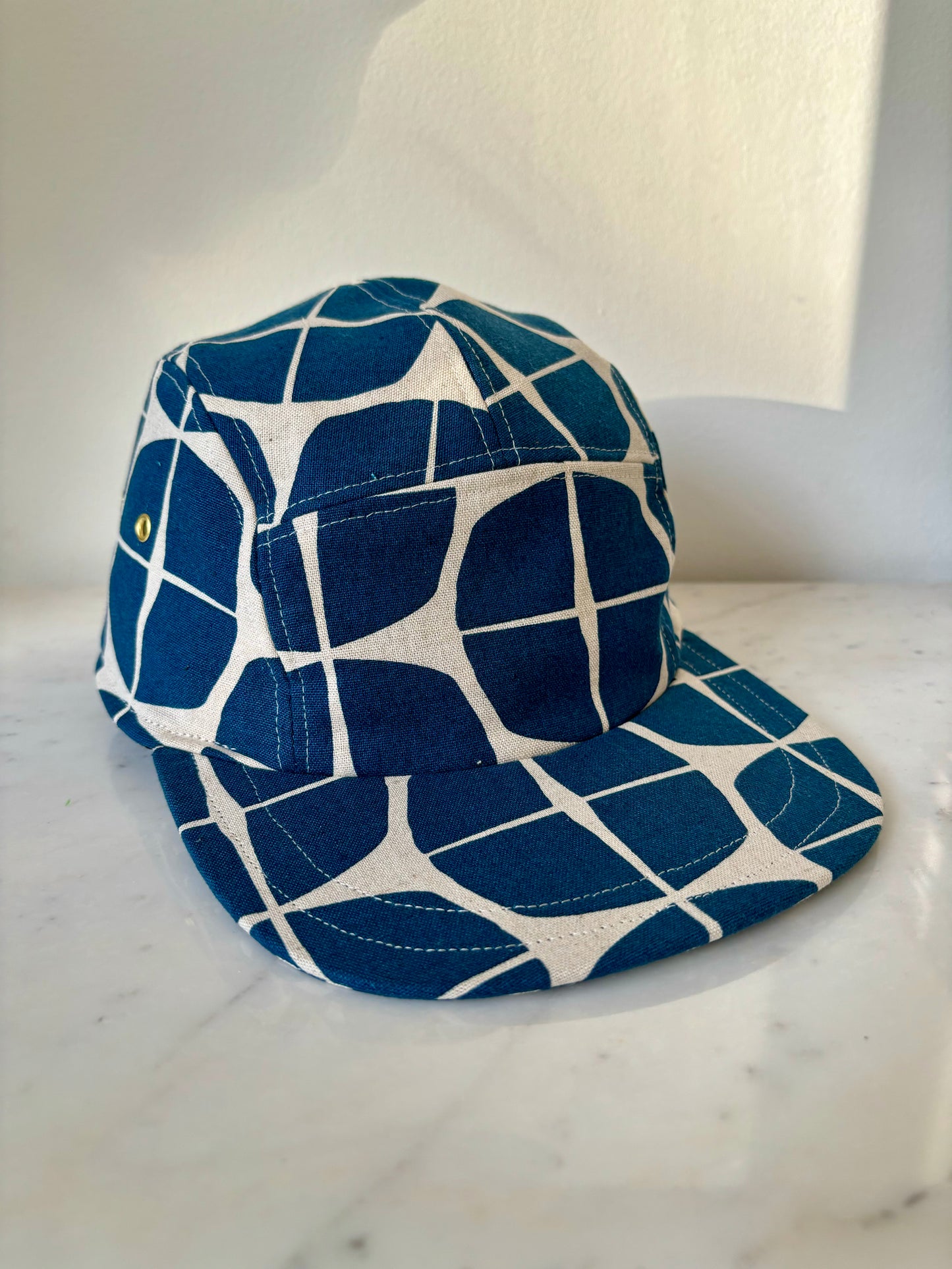 Sand dollar print 5-panel hat
