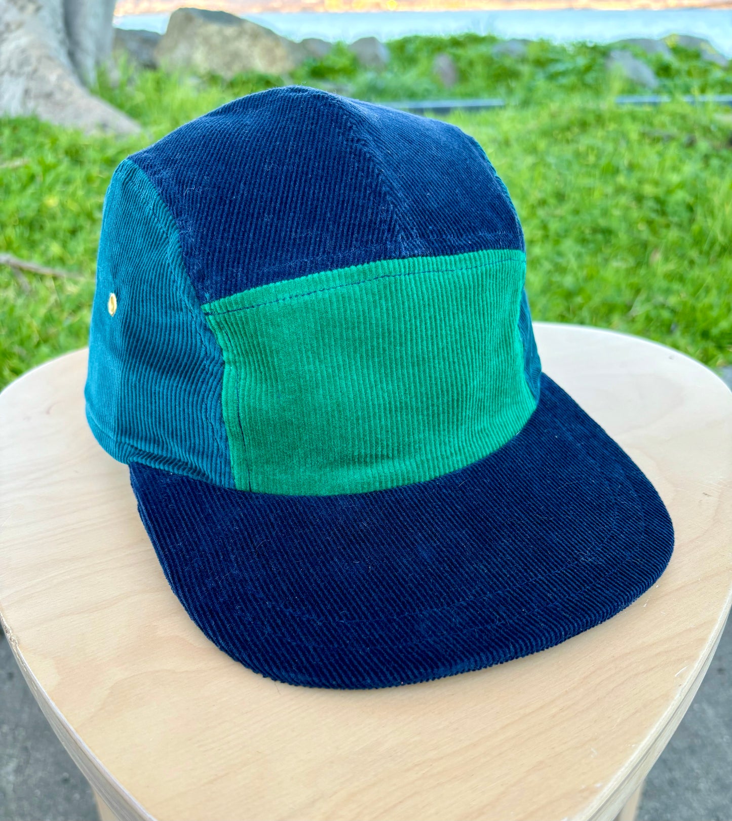 Color block corduroy 5-panel hat
