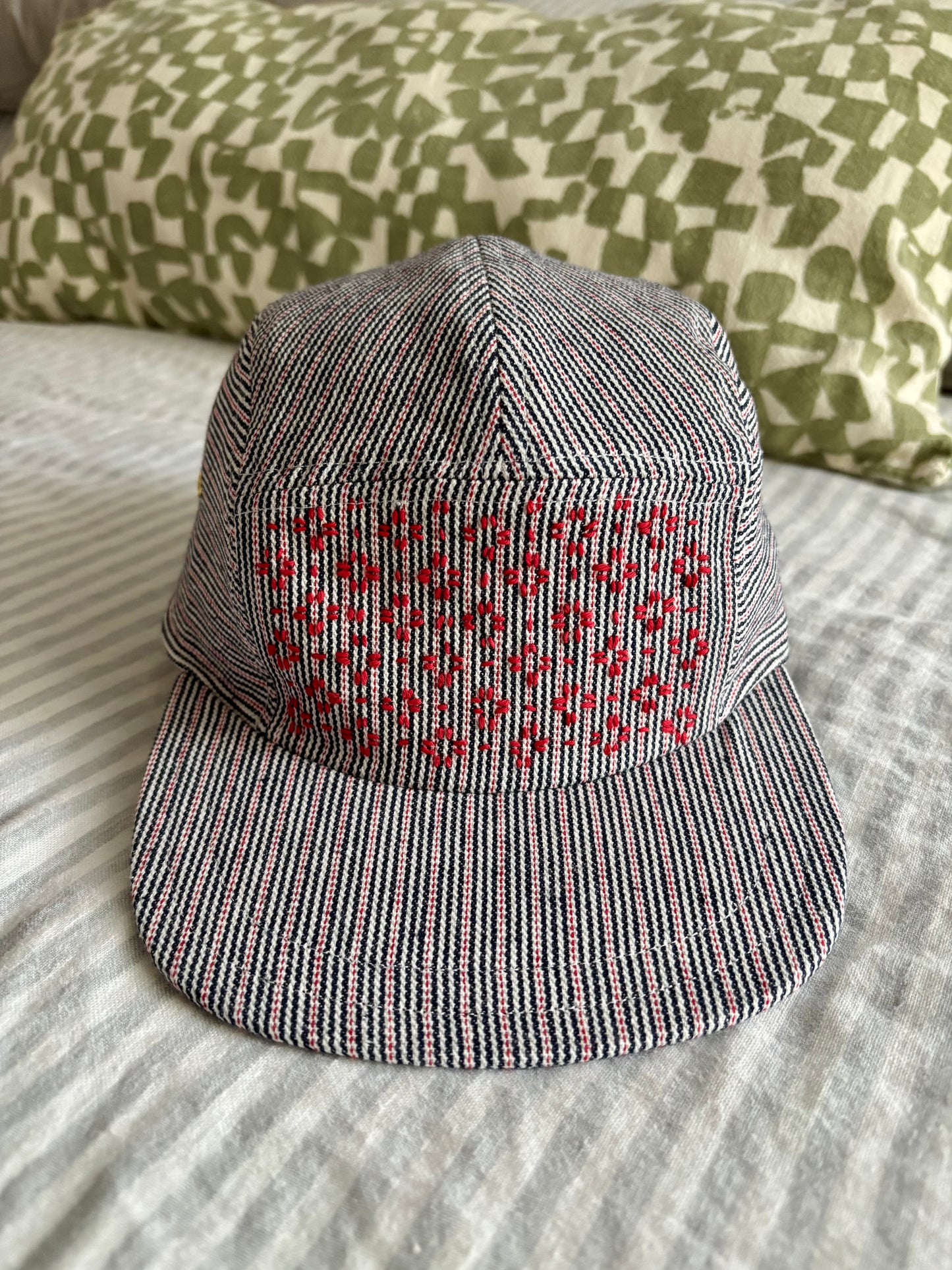 Red/blue stripe sashiko 5-panel hat