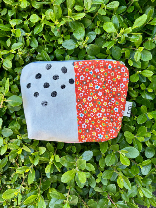 Scrap zip pouch