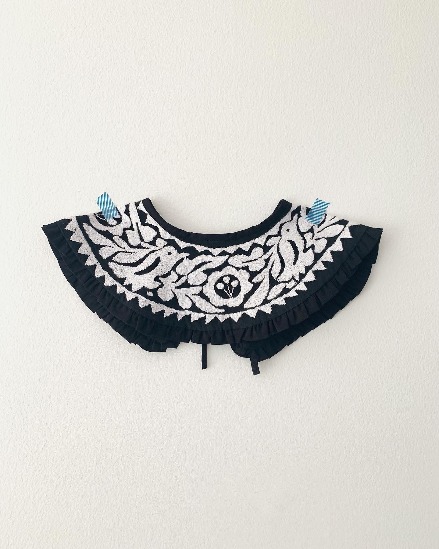 Tuxtepec hand embroidered adult collar