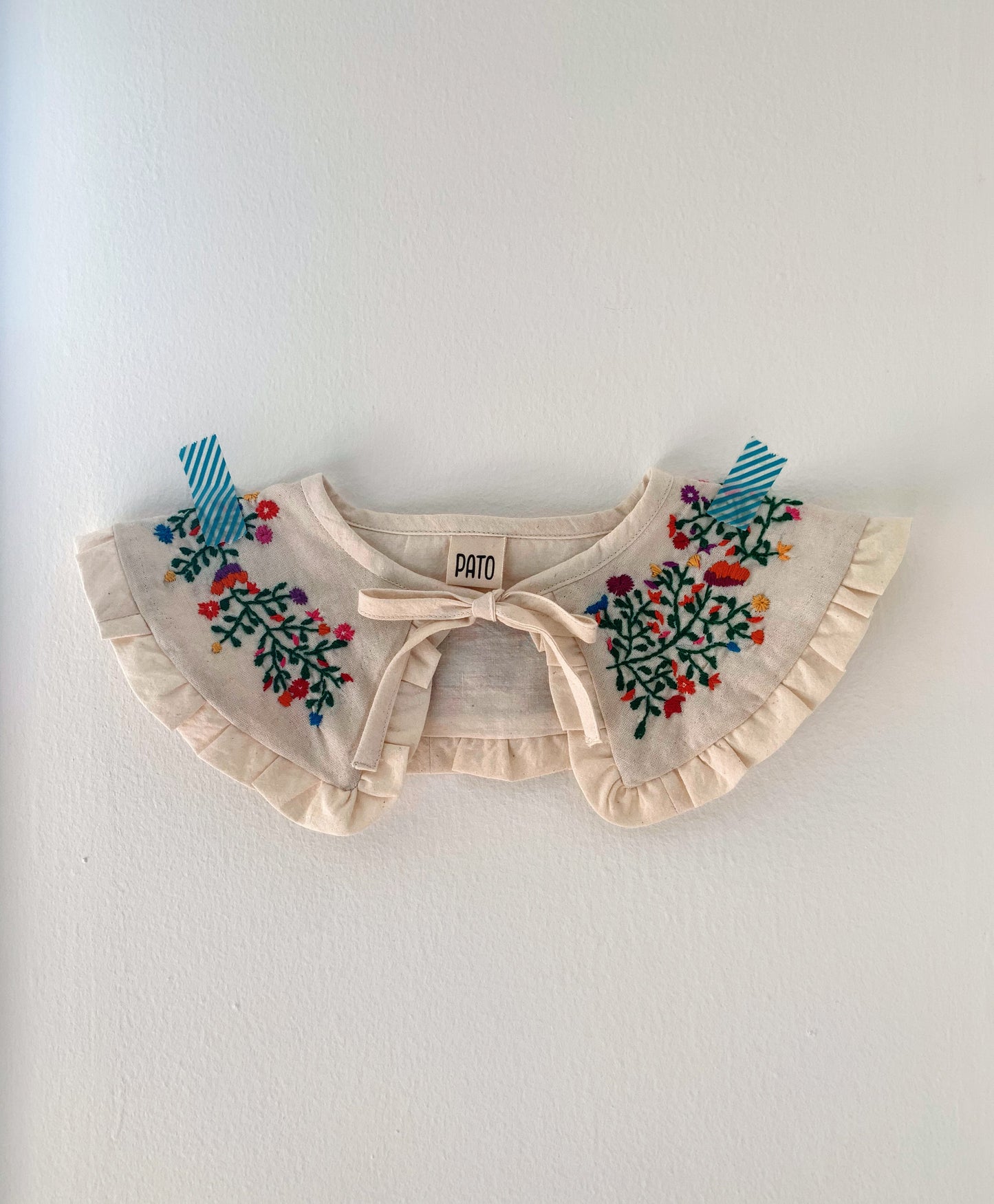 San Antonino hand embroidered kids collar