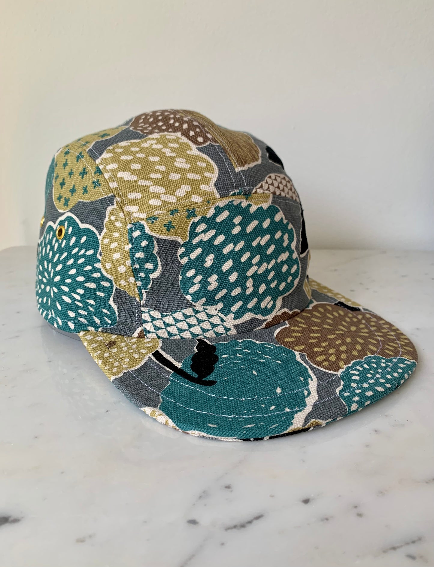 Oversize floral 5-panel hat