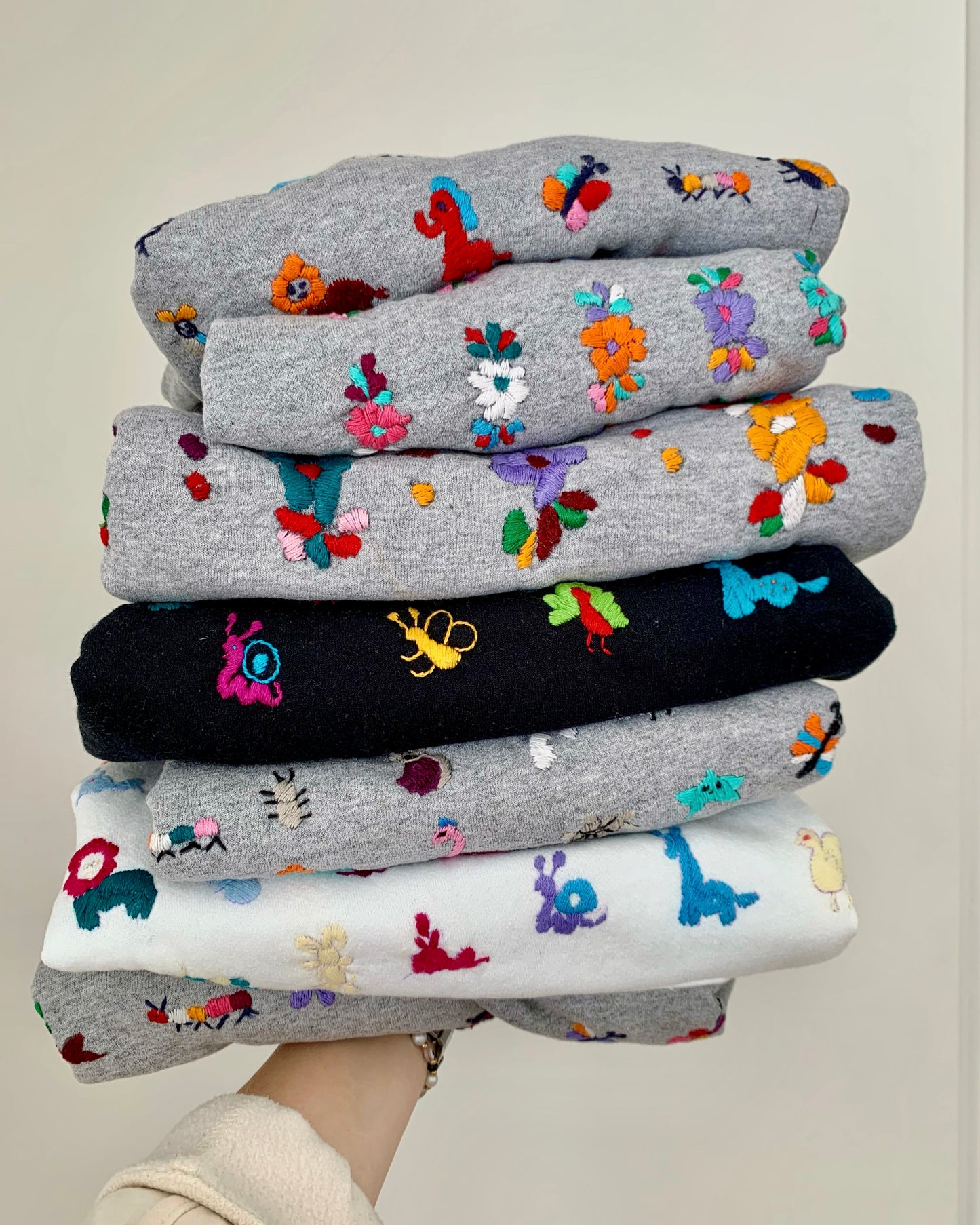 Kids hand embroidered animal sweatshirt
